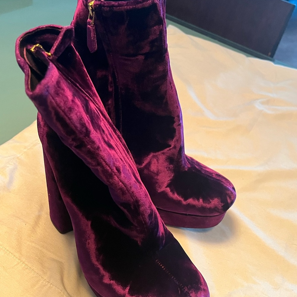 PRADA Velvet Platform Ankle Boots-Magenta/Burgundy Velvet - Size 38.5 EU - Never - Picture 3 of 9